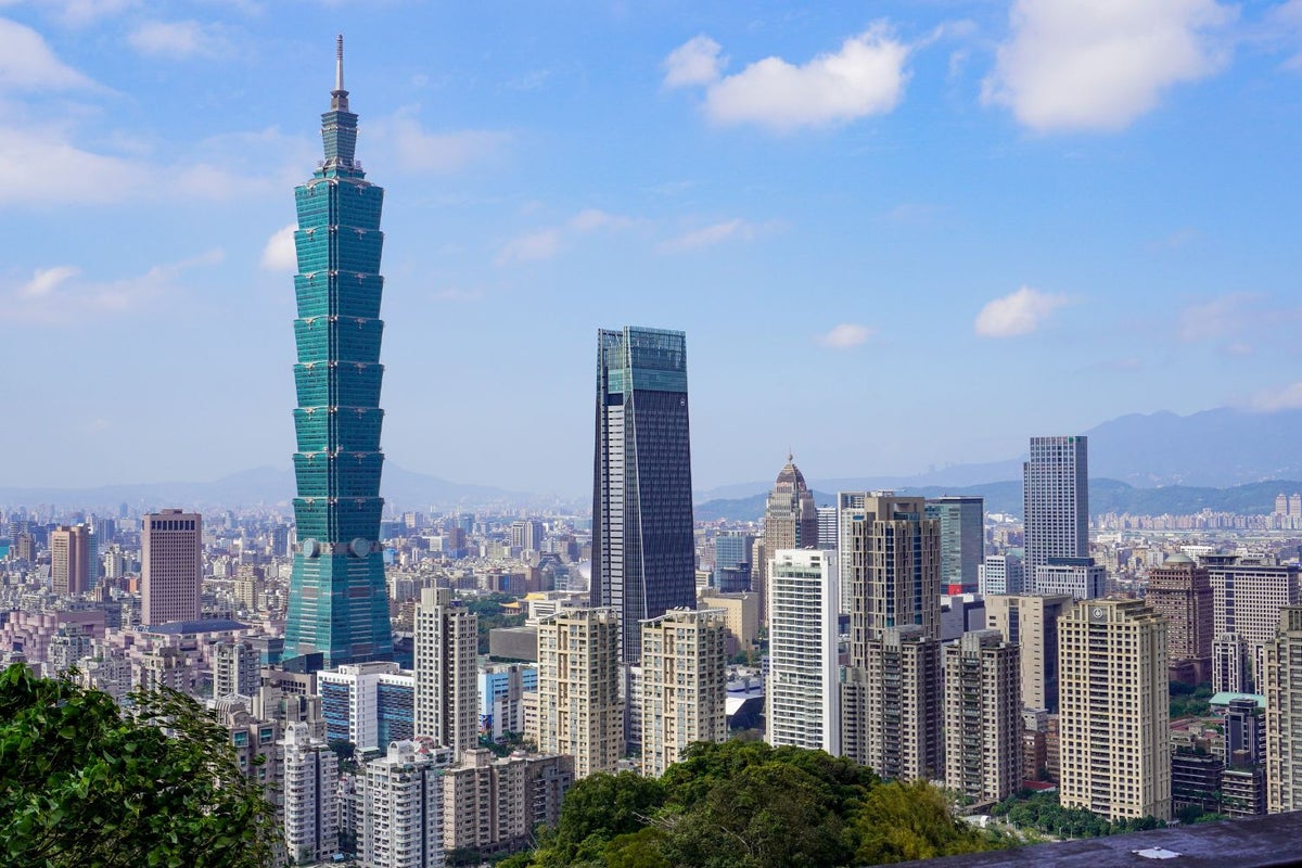 Taiwan's Financial Watchdog Bans Use Of Credit Cards For Crypto Purchases