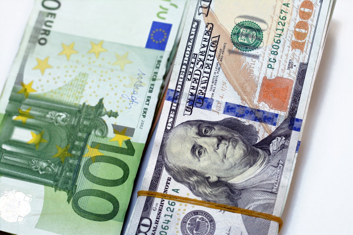 Euro Recovers Partially Against Dollar After 1% Fall