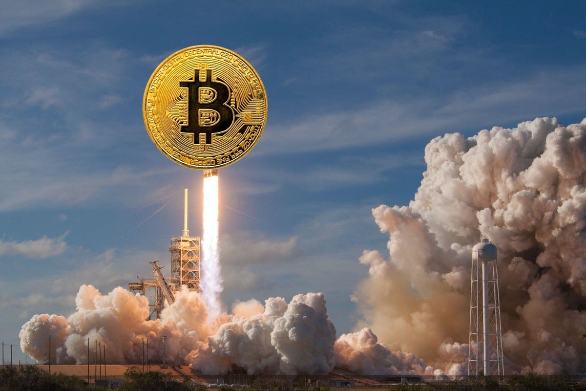 Here's Why Bitcoin Could Blast Higher If This Trend Confirms