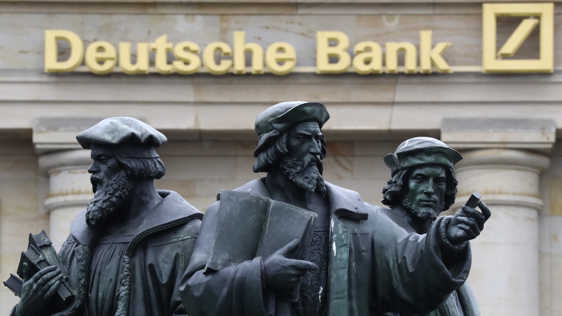 Deutsche Bank beats expectations to post eighth straight quarter of profit