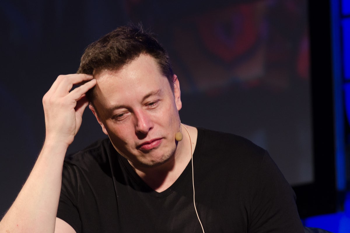 Elon Musk Says He Had To Undergo 'Random Drug Tests' To Prove He Is Not An Addict After Joe Rogan Episode