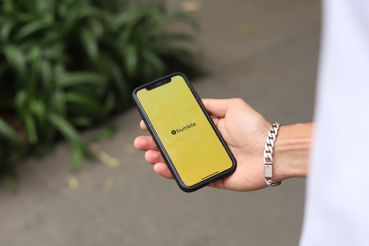 What 2 Bumble Analysts Are Saying After Q2 Earnings Report