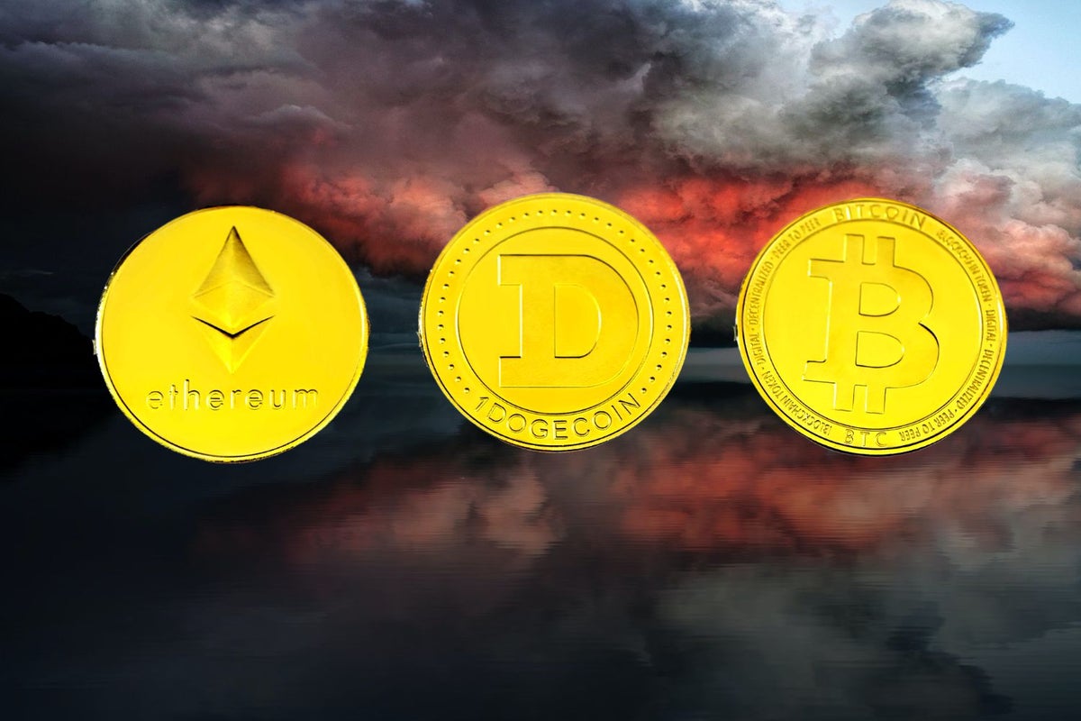 $600M Liquidated In Crypto: Bitcoin (BTC), Ethereum (ETH) And Dogecoin (DOGE) Longs See Max Pain