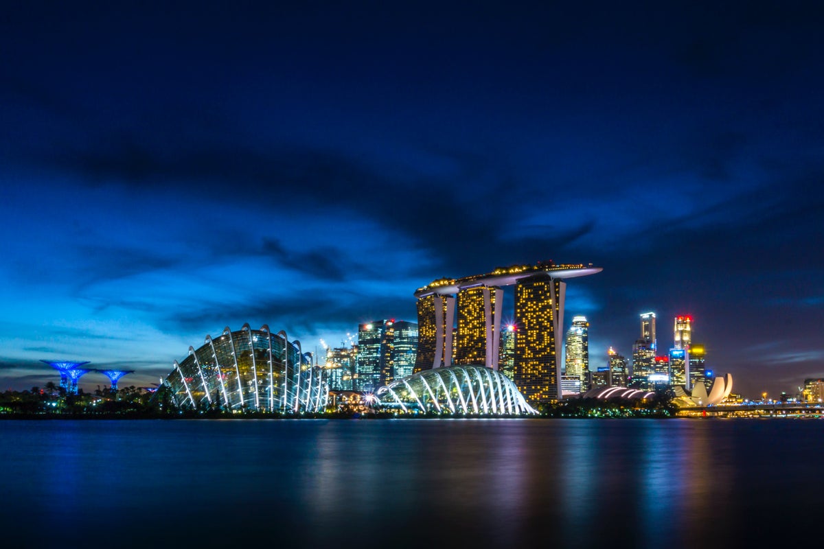 Singapore Intensifies Scrutiny Of Companies Working With Cryptos Like Bitcoin, Ethereum, Dogecoin