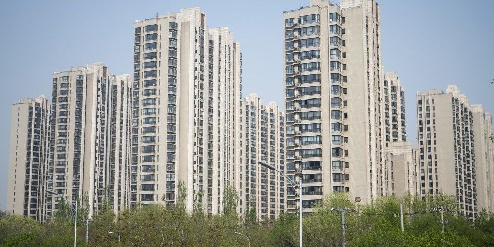 China real estate property crisis casts shadow over property management units