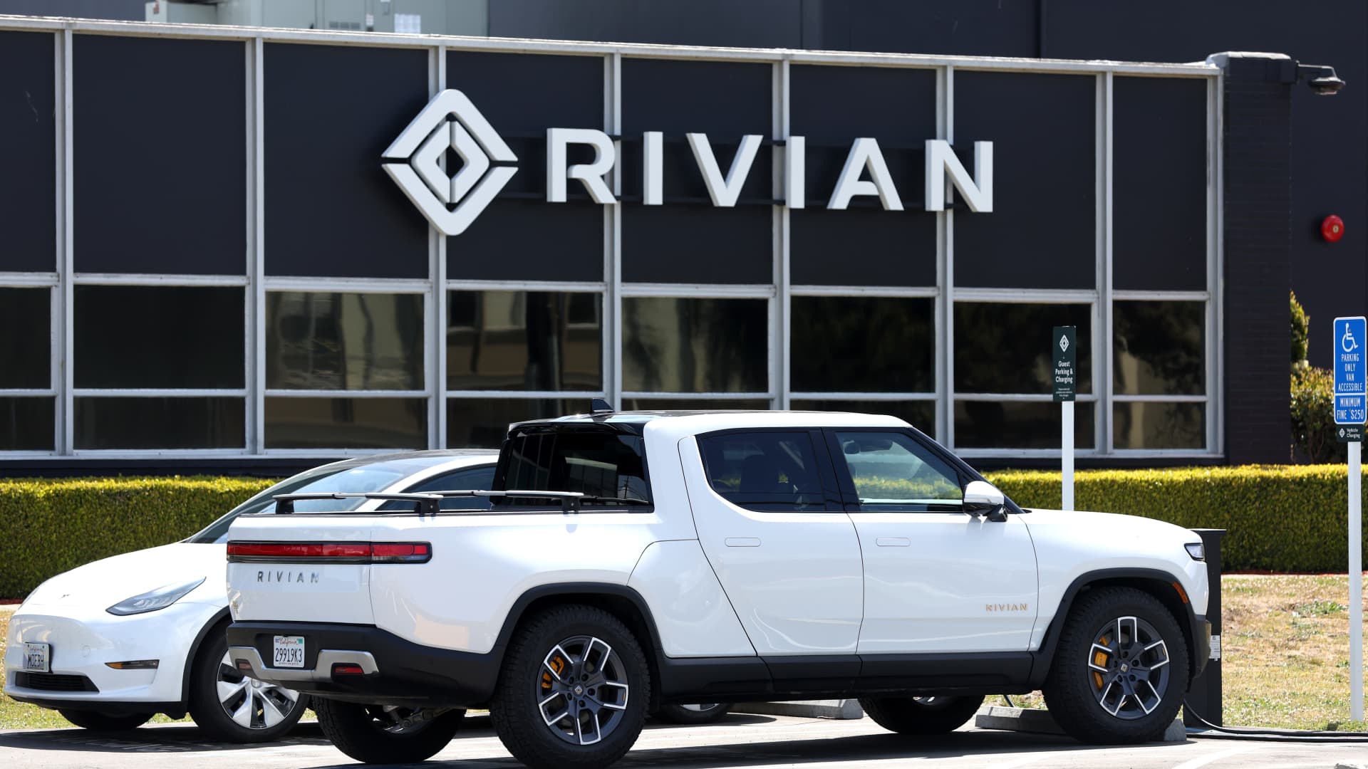 Rivian (RIVN) earnings Q2 2022