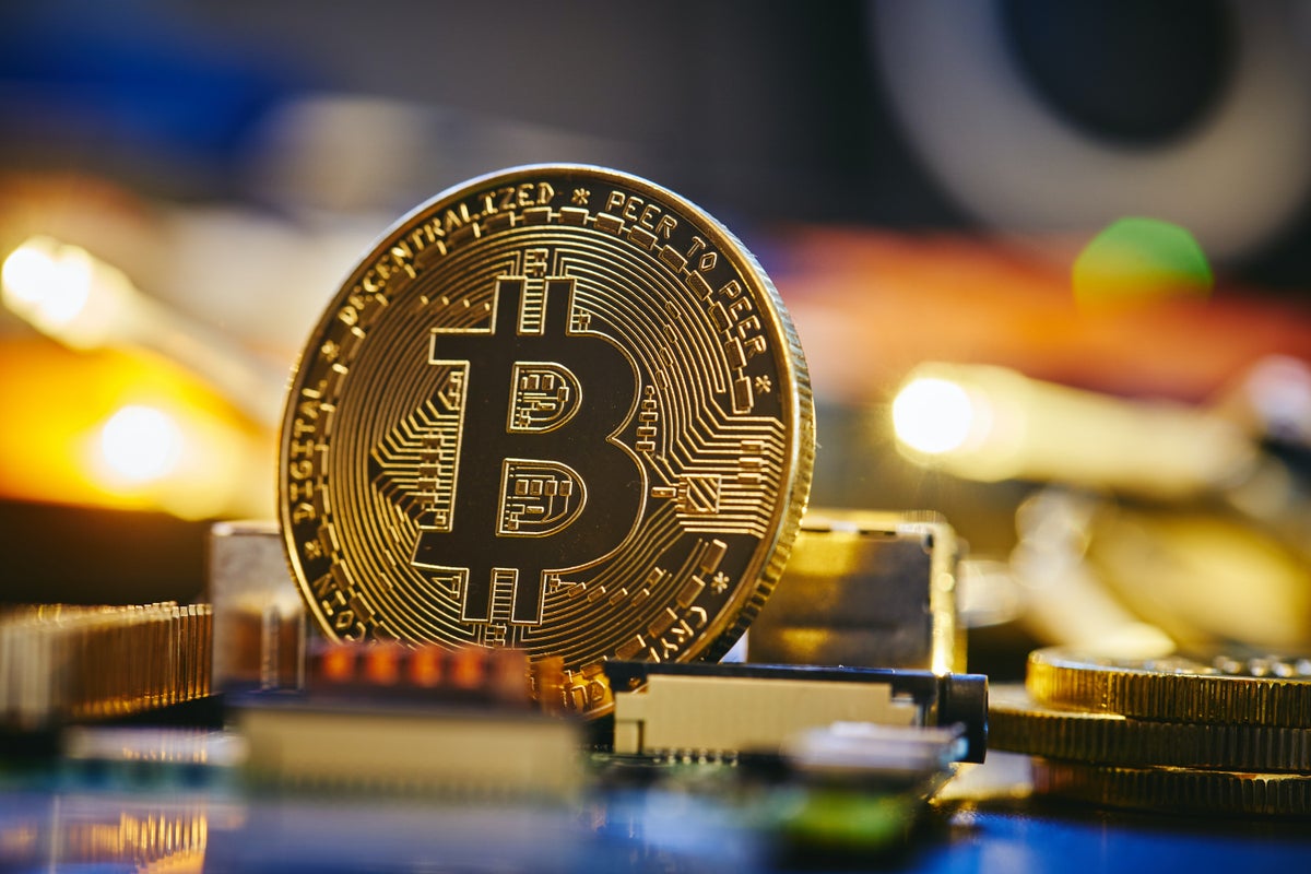 Bitcoin ($BTC), Ethereum ($ETH) – HIVE Blockchain Explores Alternate Mining Opportunities Ahead of the Ethereum Merge