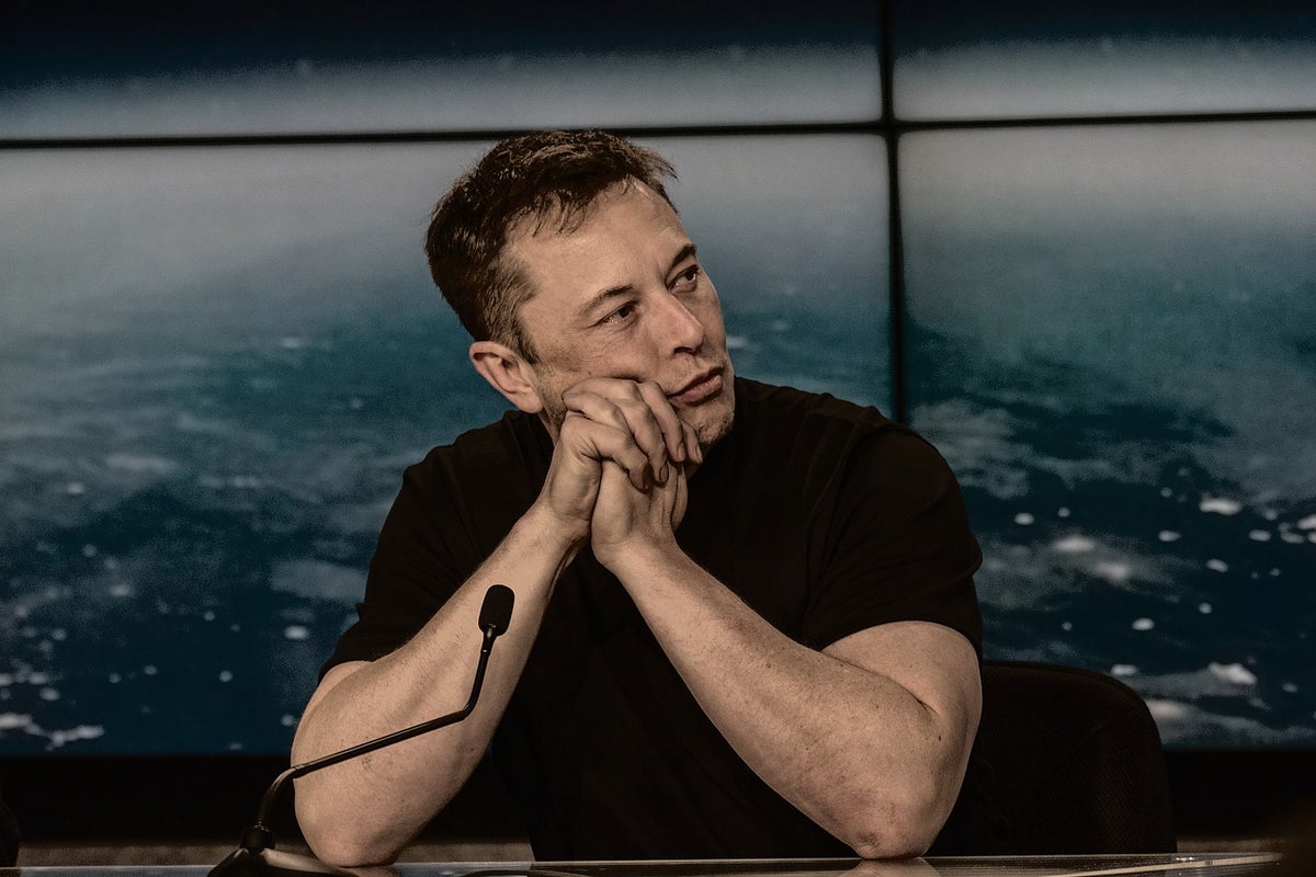 Ukraine Diplomat Asks Elon Musk To 'F**k Off,' Says Tesla Will Be Boycotted In The Country - Tesla (NASDAQ:TSLA)