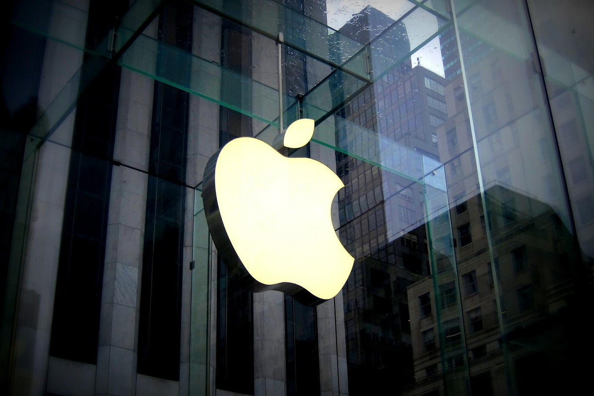 Will Apple Stock Reverse Course Or Continue In This Pattern? Here's What's Happening - Apple (NASDAQ:AAPL)