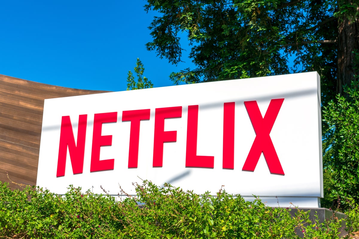 Netflix Investor Buys Stake In Another Entertainment Company, Praises Its 'Must See' Content - Warner Bros.Discovery (NASDAQ:WBD)