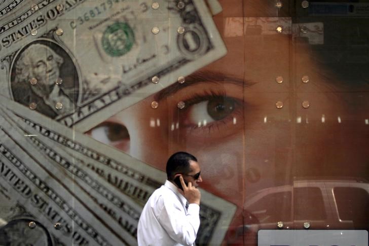 Speculators' net long USD bets grow -CFTC, Reuters By Reuters