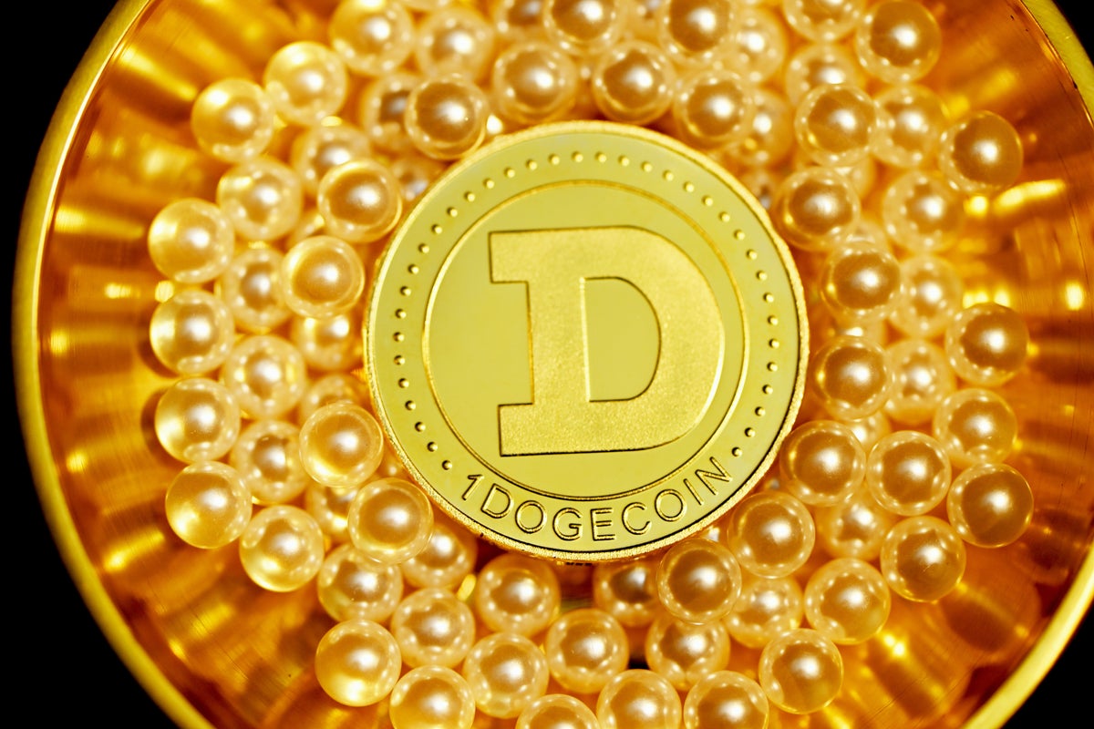 Dogecoin Price Doubles In A Week, Analyst Say DOGE Can Hit 50 Cents By End Of 2022 - Dogecoin (DOGE/USD)