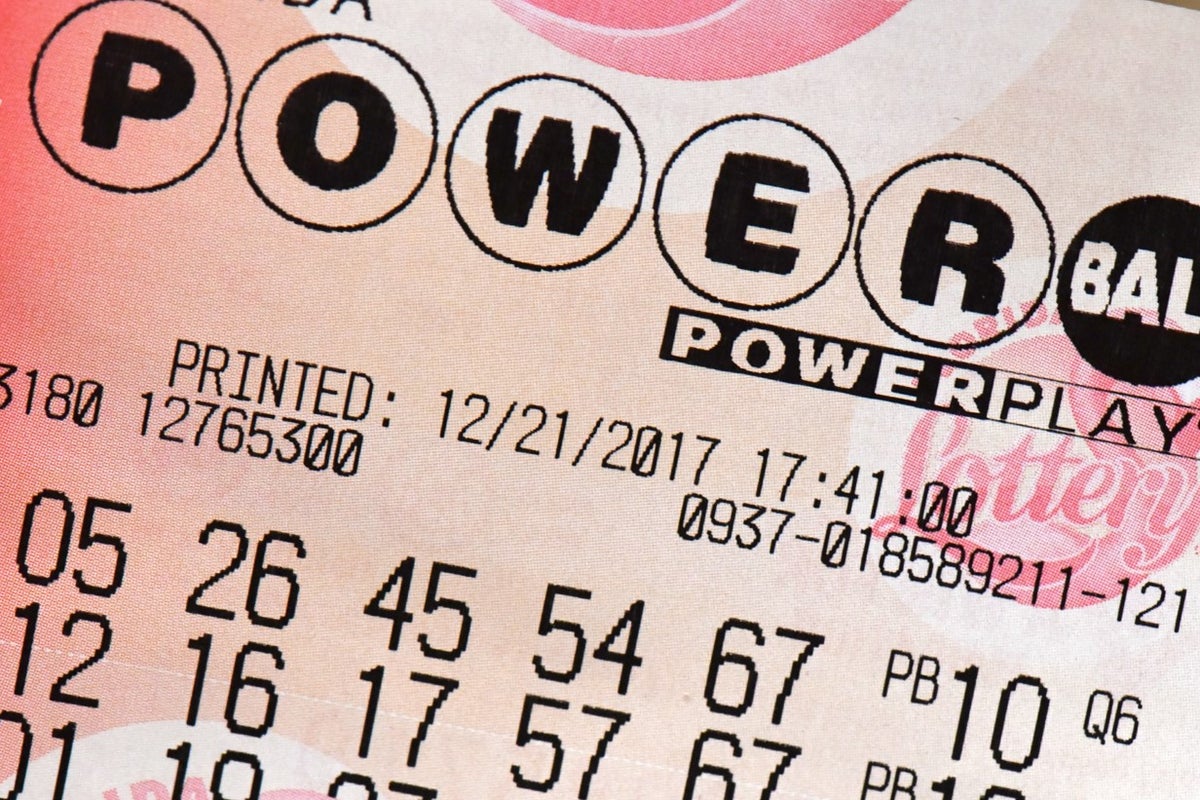 10 Things You Can Buy With Powerball Jackpot After Taxes: SPY, Crypto, Teslas, Real Estate, Sports Teams And More - SPDR S&P 500 (ARCA:SPY)