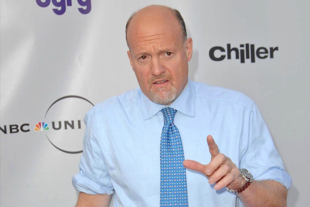 Jim Cramer Can't Recommend This Stock: 'Many Better Healthcare Stocks Out There' - Advanced Micro Devices (NASDAQ:AMD), Activision Blizzard (NASDAQ:ATVI)
