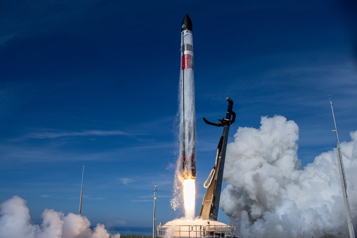 SpaceX Competitor Rockets Higher After Hours: What's Going On? - Rocket Lab USA (NASDAQ:RKLB)