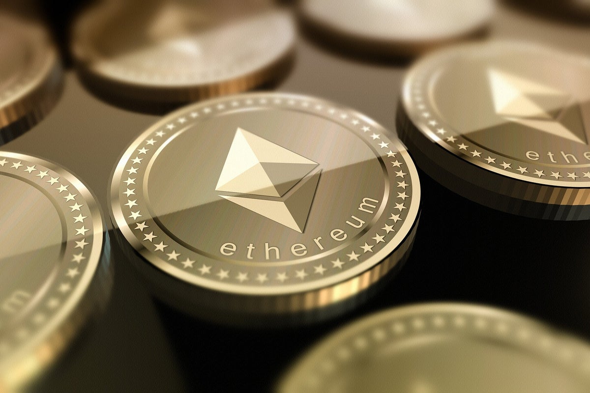 Ethereum Transactions Are At 4-Month Low, But Whales Keep Accumulating - Ethereum (ETH/USD)