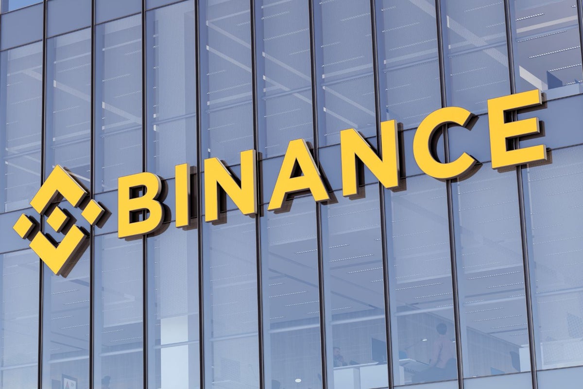 Binance Pledges An Additional $1B For Its Crypto Recovery Fund: What Investors Need To Know - BNB (BNB/USD), Bitcoin (BTC/USD)