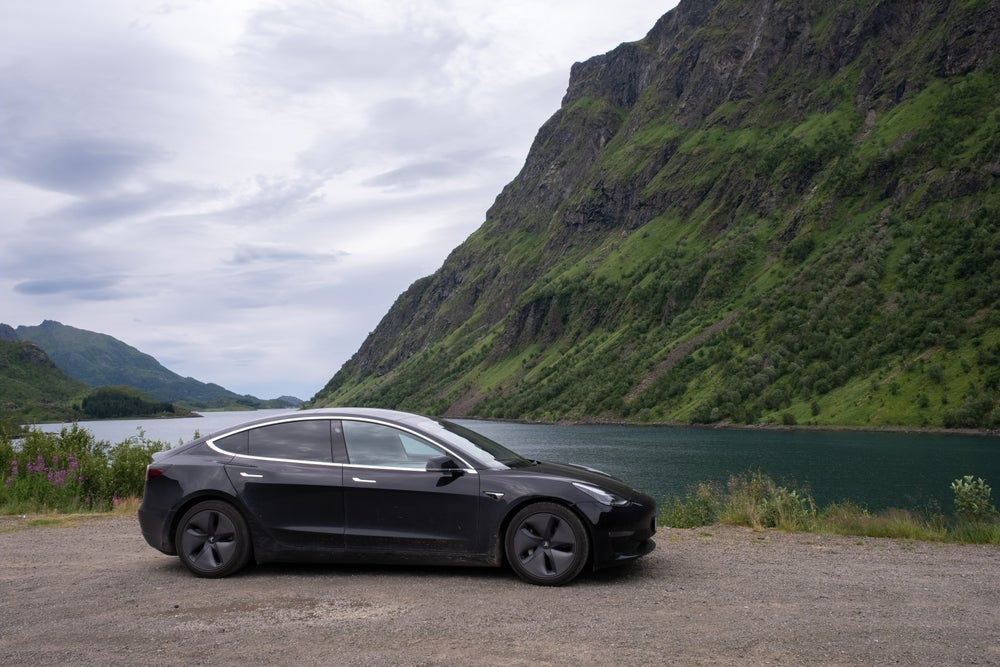 Elon Musk Lauds Norway For Tesla Splurge — But New Tax Threatens To Upend Future Sales - Tesla (NASDAQ:TSLA)