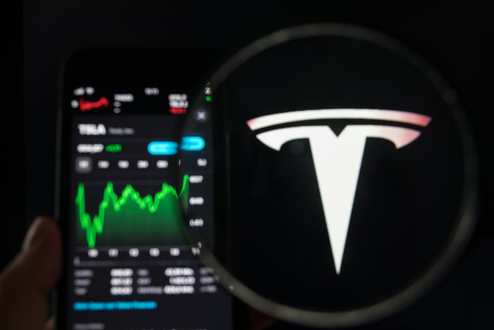 Cathie Wood's Ark Invest Adds Tesla Stock For 6th Straight Session With $2.4M Buy - Tesla (NASDAQ:TSLA)