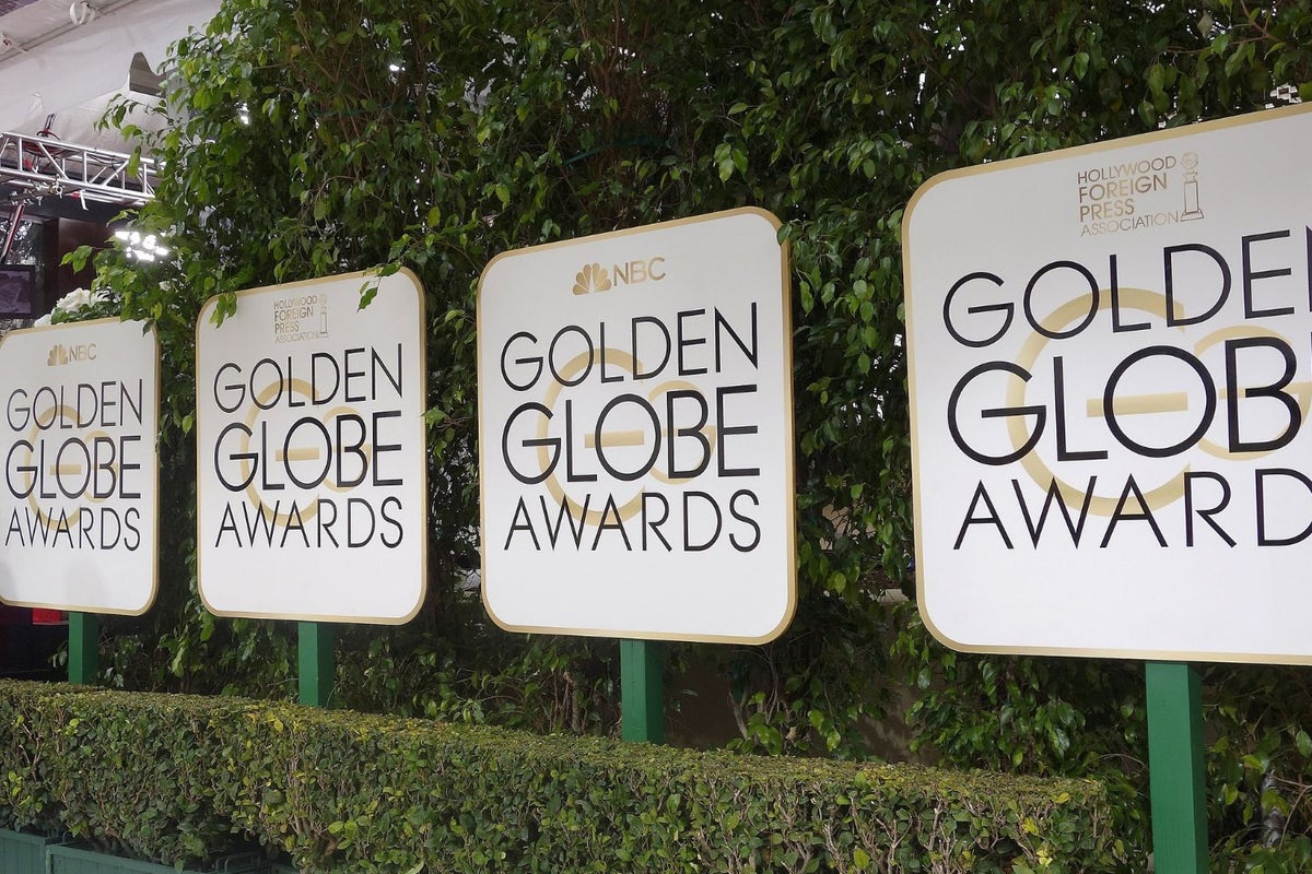 Zelenskyy Says 'No Third World War,' Angela Bassett Makes Marvel Movie History, Which Streamers Won Big: Here's What Unfolded At The Golden Globes - Apple (NASDAQ:AAPL), Comcast (NASDAQ:CMCSA)