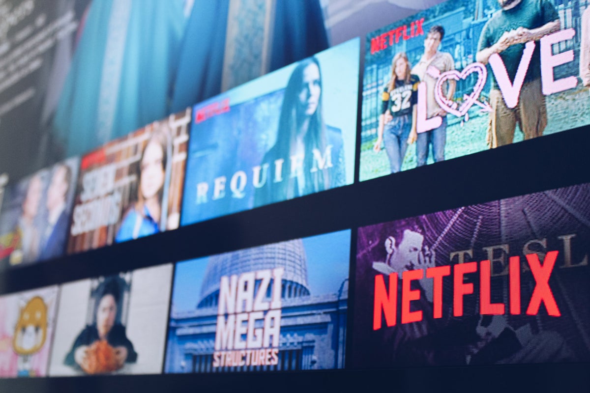 Netflix Q4 Results Screening: Shares Fast Forward On Revenue Beat, Subscriber Jump, Strong Forecast